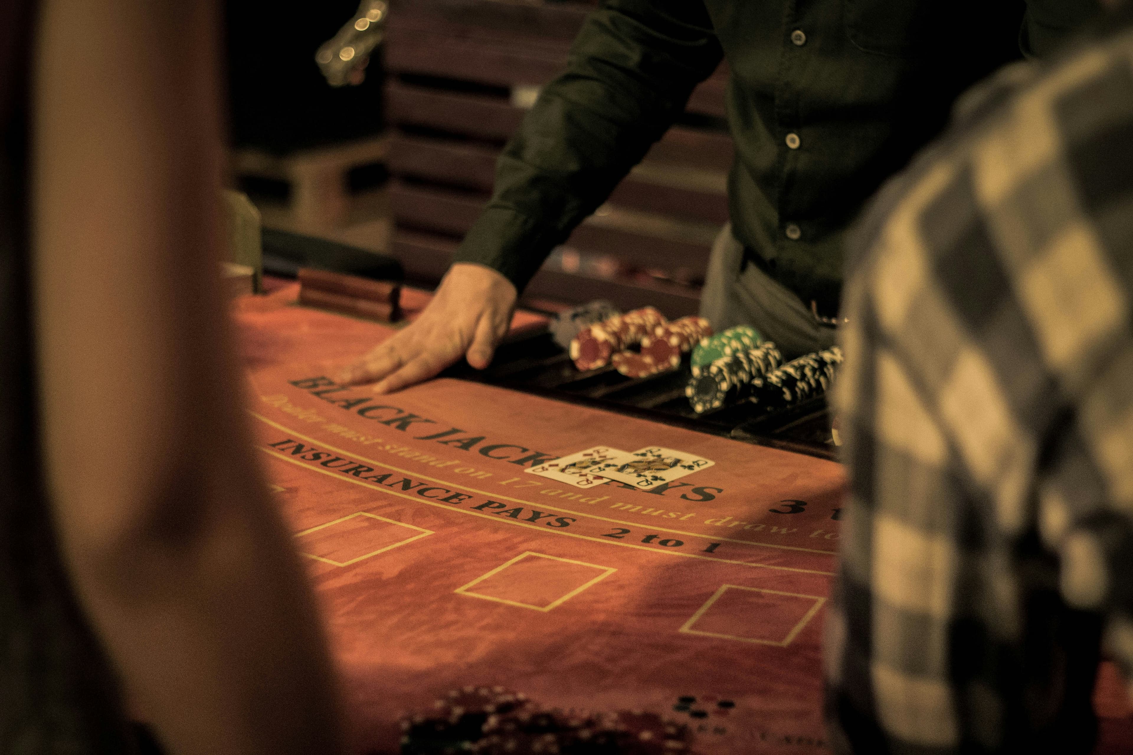 Estratégias de blackjack para aumentar suas chances